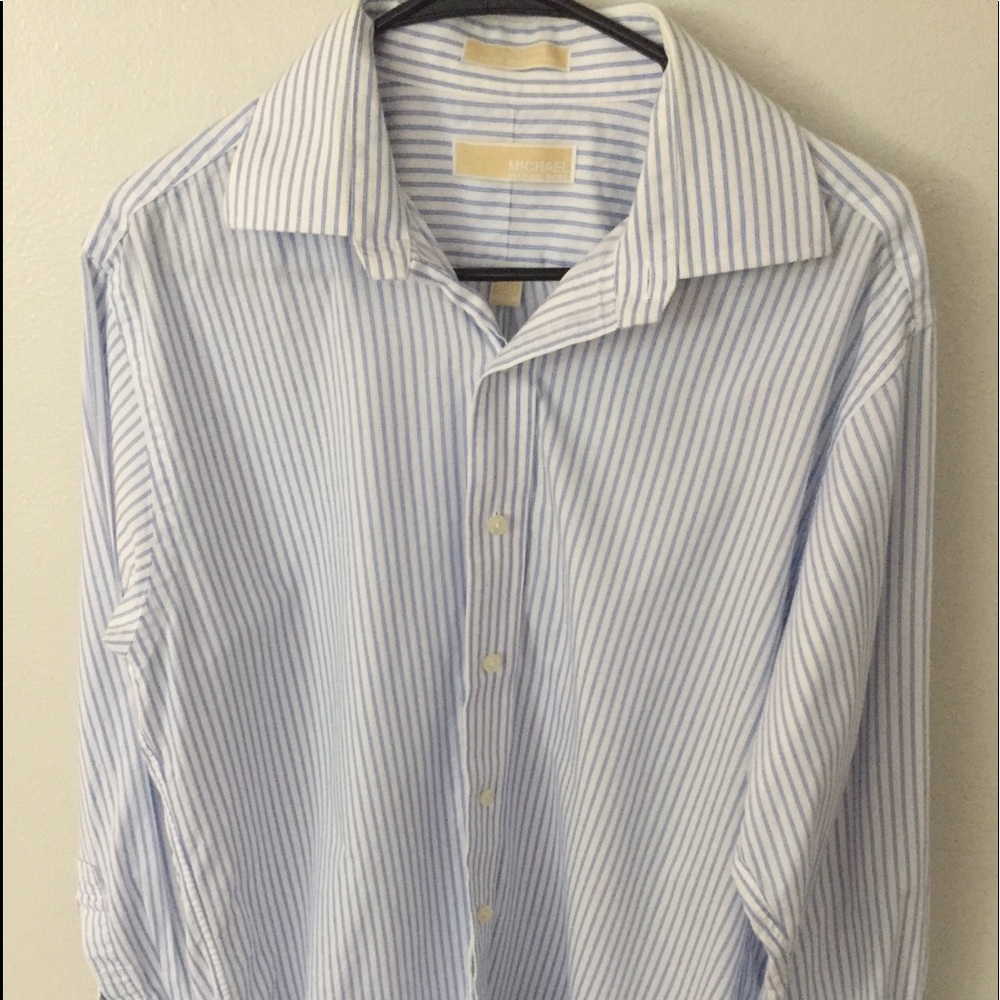 Michael Kors casual bottom down shirt